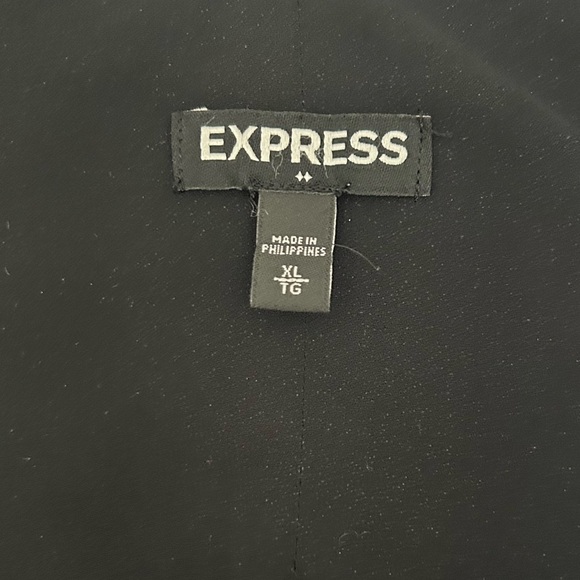 Express detailed racer back tank - Picture 2 of 5